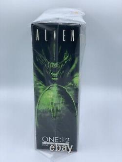 Mezco Toyz One 12 Collective ALIEN Action Figure SEALED In BOX Ships & Fast Free