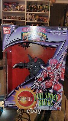 Mighty morphin power ranger evil space aliens with factory shipping box