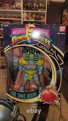 Mighty morphin power ranger evil space aliens with factory shipping box