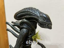 Movie Masterpiece Alien 2 1/6 Scale Figure Alien Warrior (Battle Damage Version)