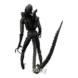 NECA 1986 Aliens 30th Anniversary 1/4 Scale 22 Xenomorph Warrior Action Figure