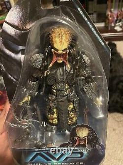 NECA ALIEN vs PREDATOR Series 14 Maskless Scar Predator Authentic AVP NEW US