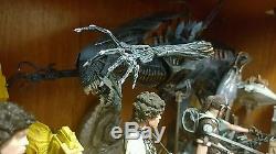 Neca Aliens Action Figure Bundle