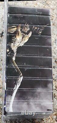 NECA AVPR Predalien Damaged Box New (Closed Mandibles) READ