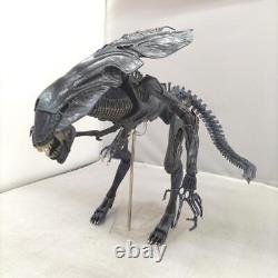 NECA Alien Queen Ultra Deluxe Action Figure Alien 4 Used