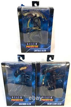 NECA Alien vs Predator 3 Figure Set Chrysalis, Razor Claws, Arachnoid, BOX WEAR