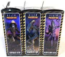 NECA Alien vs Predator 3 Figure Set Chrysalis, Razor Claws, Arachnoid, BOX WEAR