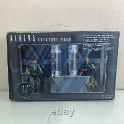 NECA Aliens Accessory Pack 30th Anniversary Deluxe LED Creature Pack