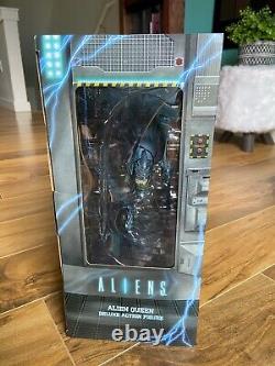 NECA Aliens Alien Queen 15 Deluxe Action Figure Reel Toys AUTHENTIC 2014