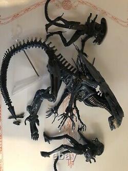 NECA Aliens Lot of 17 Alien Queen, Hicks, Hudson, Ripley, Vasquez, Dallas