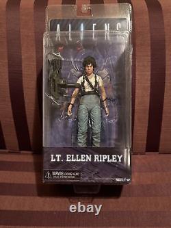 NECA Aliens Lt. Ellen Ripley Action Figure Aliens Queen Battle Series 5 Unopened