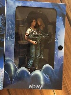 NECA Aliens Ripley & Newt 30TH ANNIVERSARY Deluxe 2-Pack Action Figures