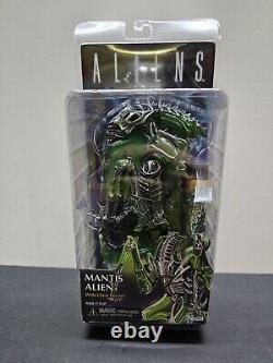 NECA Aliens Series 7 Mantis Alien Action Figure New In Box Read Description