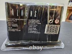 NECA Aliens Series 7 Mantis Alien Action Figure New In Box Read Description