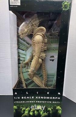 NECA Aliens Xenomorph Translucent Prototype Suit 22 Concept Figure 1/4 Scale