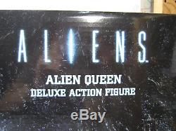 NECA Movie Aliens 15 Alien Queen Xenomorph Deluxe Action Figure Reel Toys
