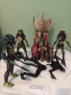 NECA Predator Figure Lot of 4. Elder, Berserker, falconer+ predator trone+ alien d