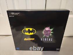 NECA SDCC 2019 DC VS Predator Alien 2Pack Set NEW Batman Superman Green Lantern