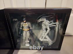 NECA SDCC 2019 DC VS Predator Alien 2Pack Set NEW Batman Superman Green Lantern