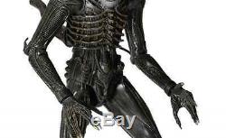 NECA The Aliens Movie 1/4 Scale Action Figure Alien Xenomorph 22 Tall Posable