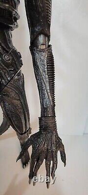 NECE ALIEN Xenomorph 2008 1/4 Scale 20 inches figure in EXCELLENT CONDITION