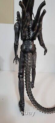 NECE ALIEN Xenomorph 2008 1/4 Scale 20 inches figure in EXCELLENT CONDITION