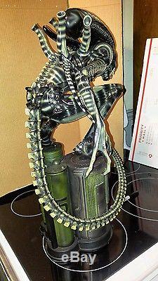 Not Neca, Not Sideshow, Alien Covenant Statue Recast