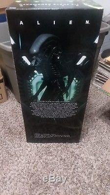 Neca 1979 Alien Giger 22 Inch 1/4 Scale Figure Classic Xenomorph Authentic Nib