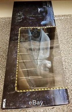 Neca Alien Queen Deluxe Aliens 30th Anniversay, (brand New)