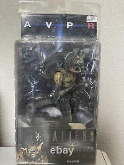 Neca Alien VS Predator Requiem Predalien Hybrid 2007 Reel Toys Closed Mouth