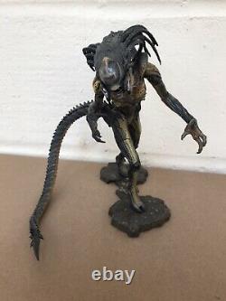 Neca Aliens Vs Predator Requiem Hybrid Predalien Action Figure Closed Mouth