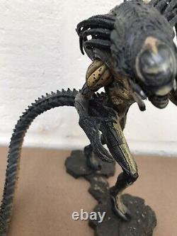 Neca Aliens Vs Predator Requiem Hybrid Predalien Action Figure Closed Mouth