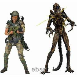 Neca Aliens William Hudson vs Xenomorph Warrior 7 Inch Action Figure Set