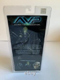 Neca Avp Alien Vs. Predator Grid Alien Authentic