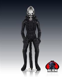 New 2014 Mib Rare Gentle Giant Kenner Jumbo 24 Black Alien Xenomorph Figure