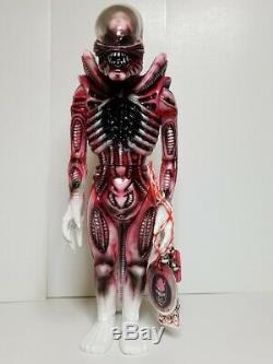 New MVH One-off Alien Custom Collection Marmit DCON Sofubi F/S
