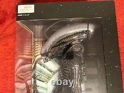 New NECA 1/4 Scale 1979 ALIEN XENOMORPH Big Chap Action Figure