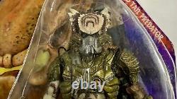 New NECA Spiked Tail Predator 2016 Ultimate Alien Hunter Reel Toys W Accessories
