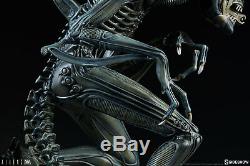 New Sideshow 1986 Aliens Alien Warrior Xenomorph H. R. Giger Statue MISB In Stock