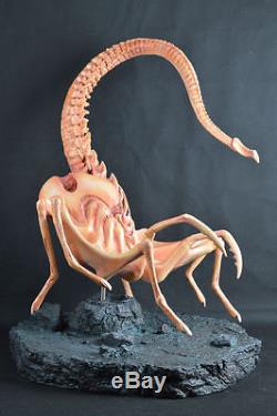 PREDALIEN Alien vs. Predator Alien Queen Handmade Figure Statue AVP Model Toy
