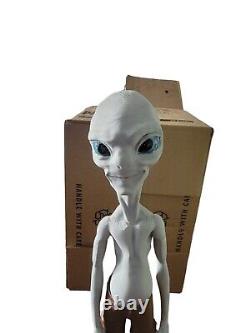 Paul the Alien Garage Kit Figure Collectable Statue Handmade? 60Cm FULL PAINTED