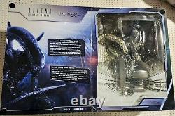 Play Arts Kai Aliens Colonial Marines No. 1 Lurker Xenomorph Warrior Figure NIB