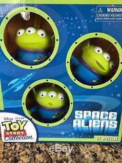 RARE Disney PIXAR Toy Story Collection Space Alien 3 Pack Action Figure NEW WOW