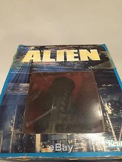 Rare 1979 Kenner 18 Alien Aliens Figure 100% Complete Boxed MIB! Still Tied