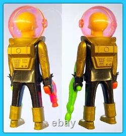 Rare! 1981 Skull Alien Space Astronaut Vintage Airgam Boys Star Wars Tomland