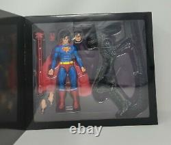SDCC 2019 NECA Superman Vs Aliens Toy Action Figures