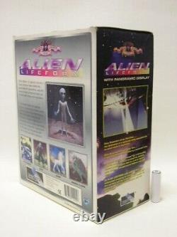 SHADOWBOX ALIEN LIFE FORM WITH PANORAMIC DISPLAY Figure