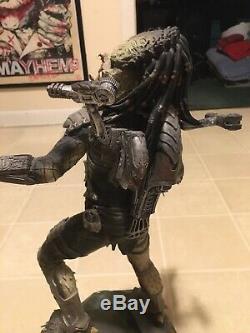 SIDESHOW Exclusive Wolf Predator. Alien vs Predator. Rare