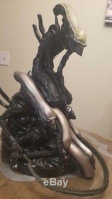 SIDESHOW H. R. Giger ALIEN PILE Statue Very Rare