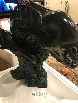 Sideshow Alien Warrior Bust